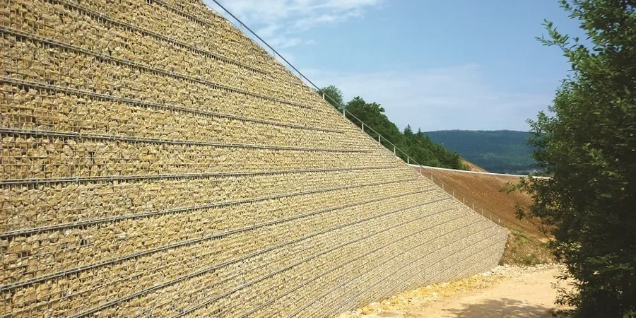 Illustrative image of MSE (Mechanically Stabilized Earth) wall design in Birmingham Alabama